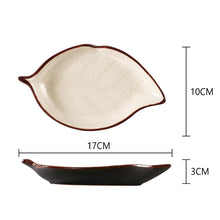 Carregar imagem no visualizador da galeria, Plato Pequeño de Cerámica al Estilo Japonés
