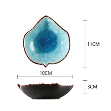 Carregar imagem no visualizador da galeria, Plato Pequeño de Cerámica al Estilo Japonés
