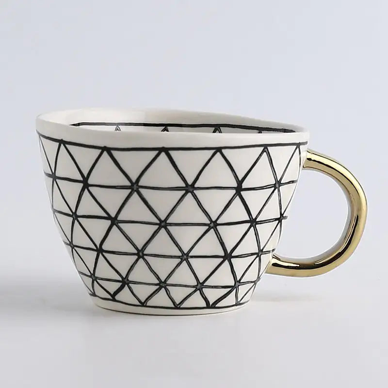 Taza de ceramica pintada a mano