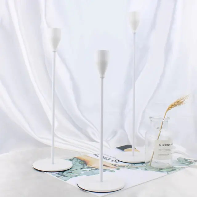 Conjunto de Candelabros en  metal estilo chino