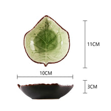 Carregar imagem no visualizador da galeria, Plato Pequeño de Cerámica al Estilo Japonés
